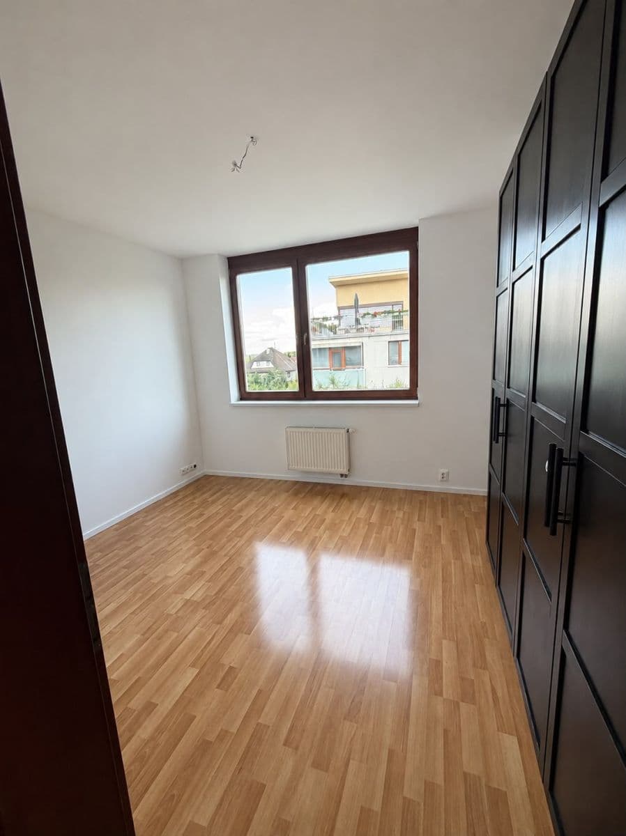 Pronájem bytu 2+kk 58 m², Laudonova, Praha, Praha Pronájem bytu 2+kk 58 m², Laudonova, Praha, Praha
