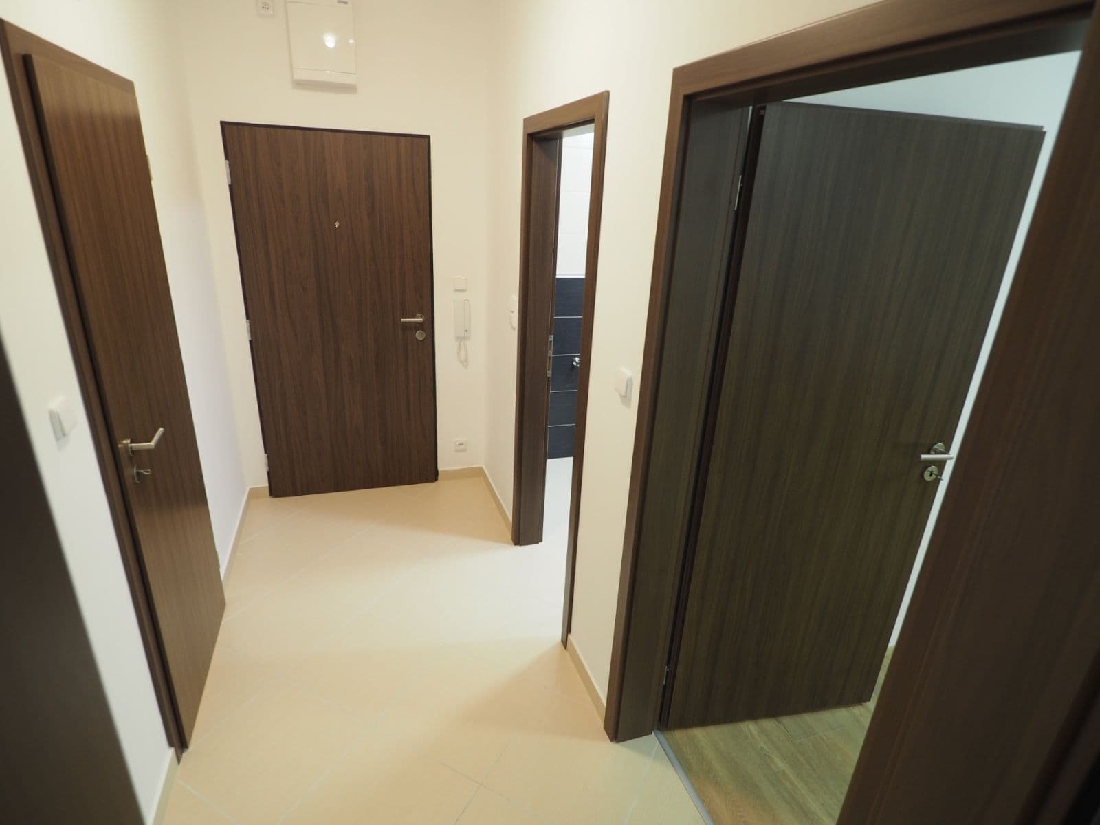 Pronájem bytu 2+kk 59 m², Zakšínská, Praha, Praha Pronájem bytu 2+kk 59 m², Zakšínská, Praha, Praha