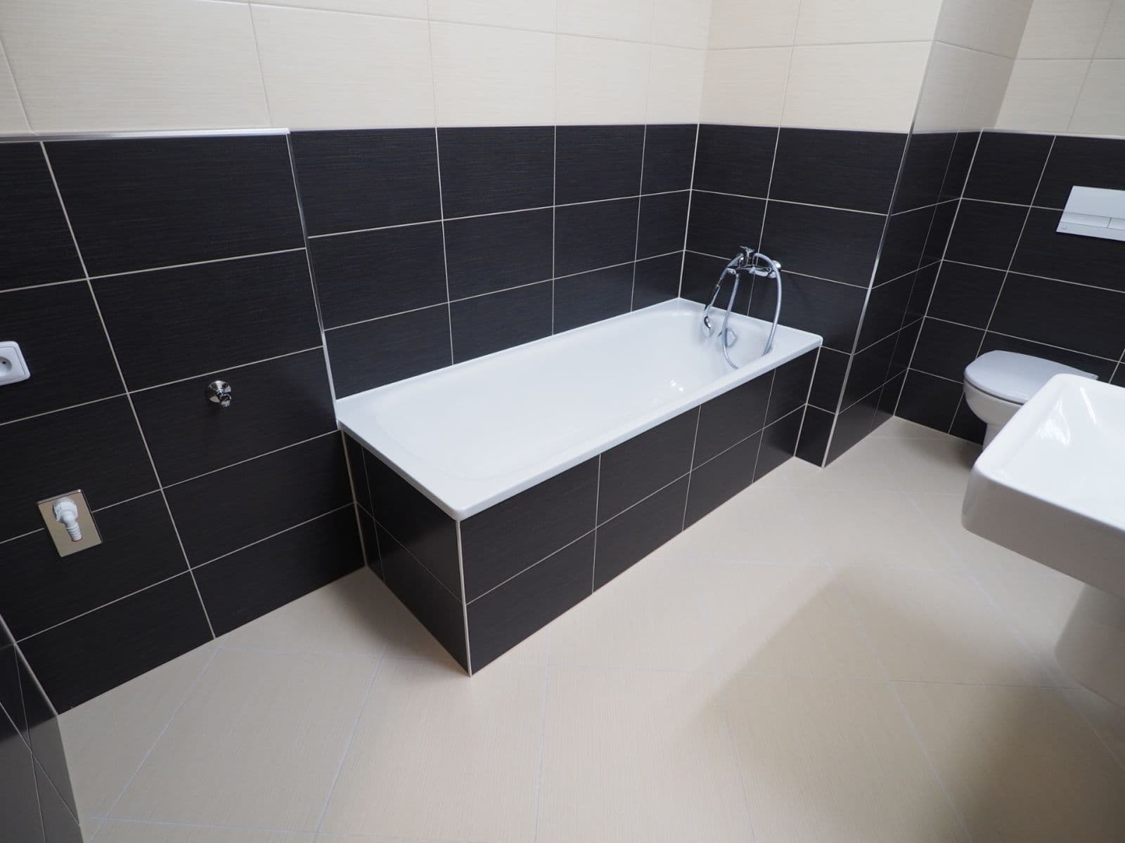 Pronájem bytu 2+kk 59 m², Zakšínská, Praha, Praha Pronájem bytu 2+kk 59 m², Zakšínská, Praha, Praha