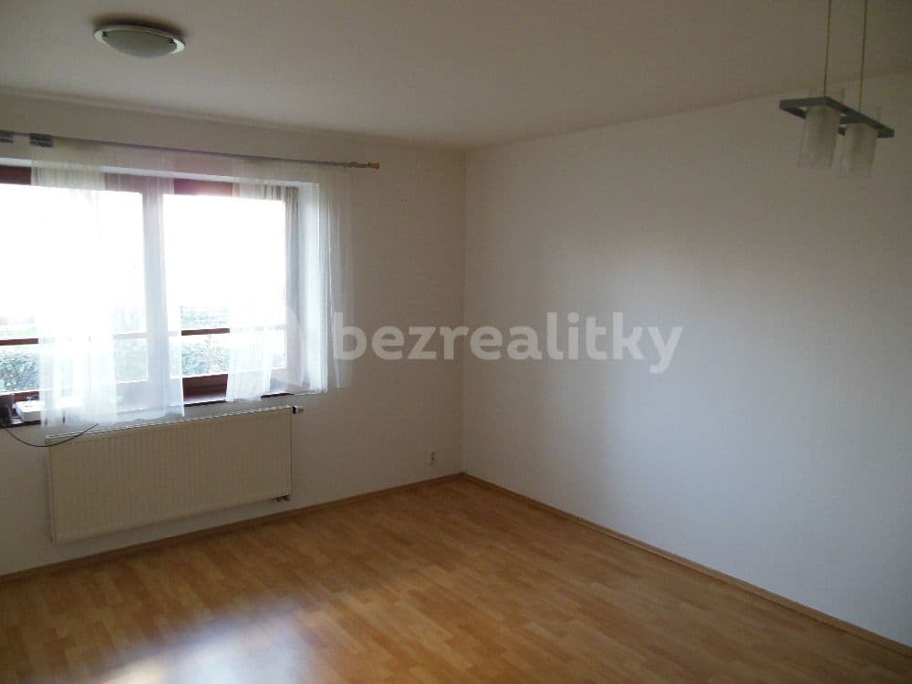 Pronájem bytu 1+kk 30 m², Švehlova, Praha, Praha Pronájem bytu 1+kk 30 m², Švehlova, Praha, Praha