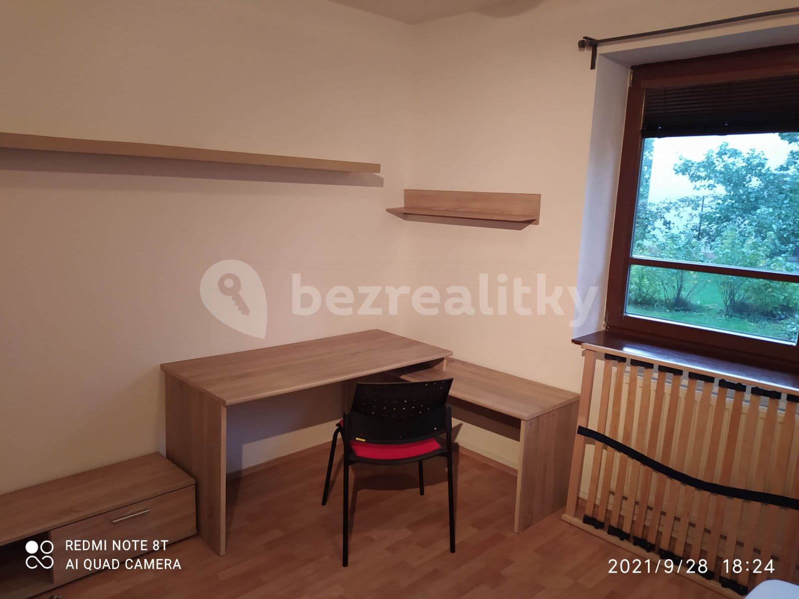 Pronájem bytu 1+kk 30 m², Švehlova, Praha, Praha Pronájem bytu 1+kk 30 m², Švehlova, Praha, Praha