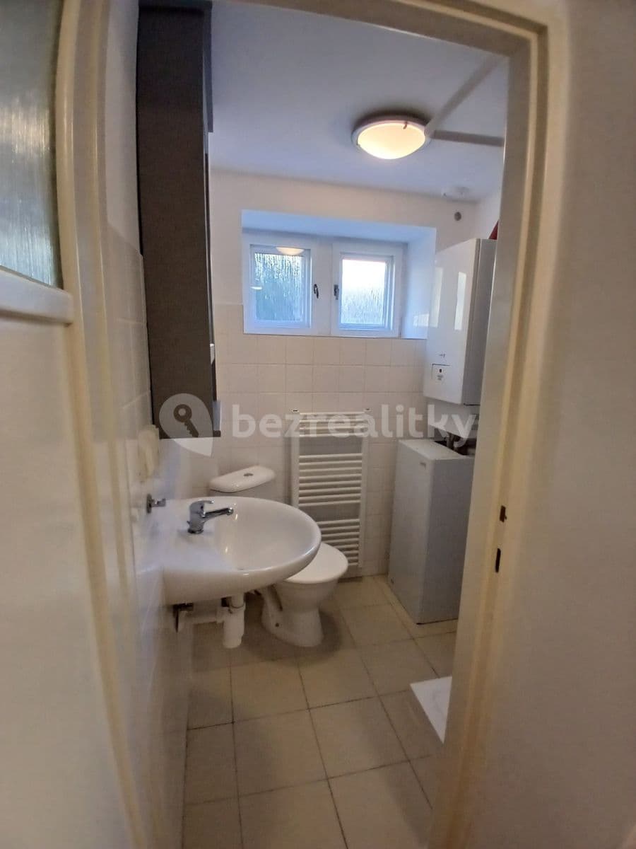 Pronájem bytu 3+kk 70 m², Čihákova, Poděbrady, Středočeský kraj Pronájem bytu 3+kk 70 m², Čihákova, Poděbrady, Středočeský kraj