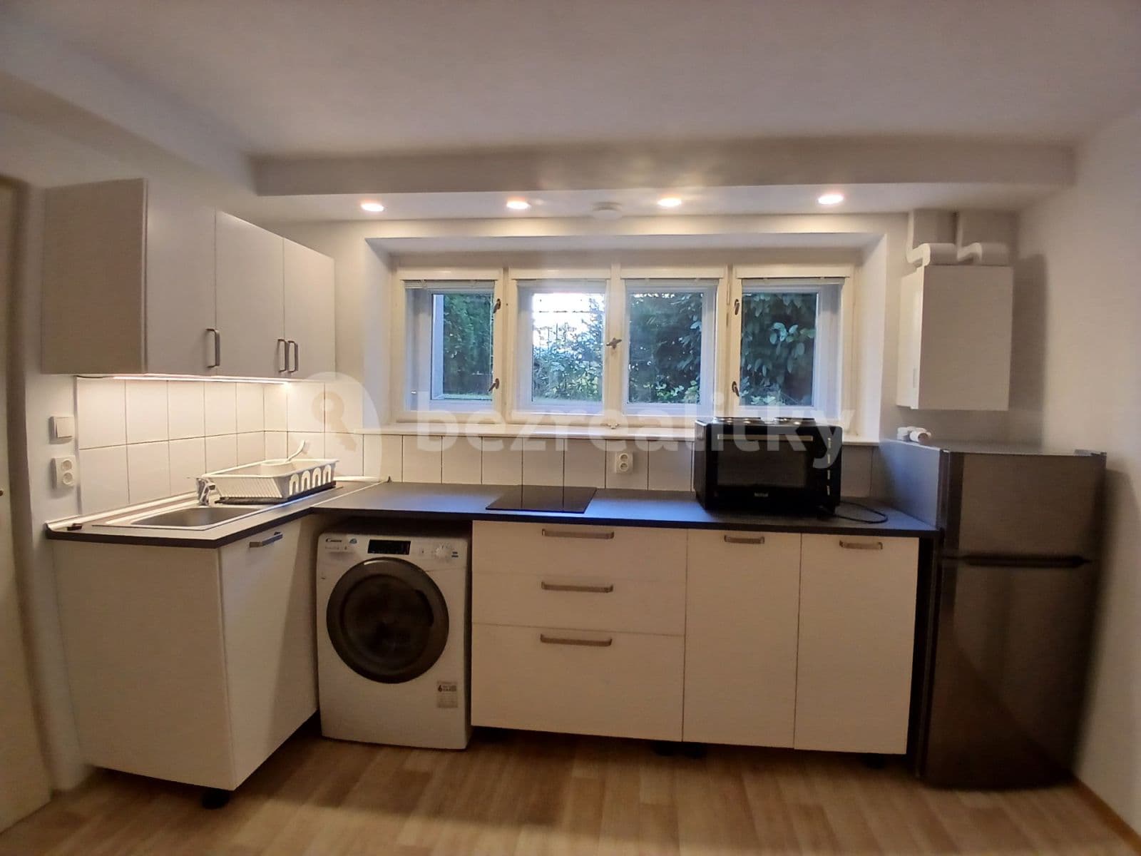 Pronájem bytu 3+kk 70 m², Čihákova, Poděbrady, Středočeský kraj Pronájem bytu 3+kk 70 m², Čihákova, Poděbrady, Středočeský kraj