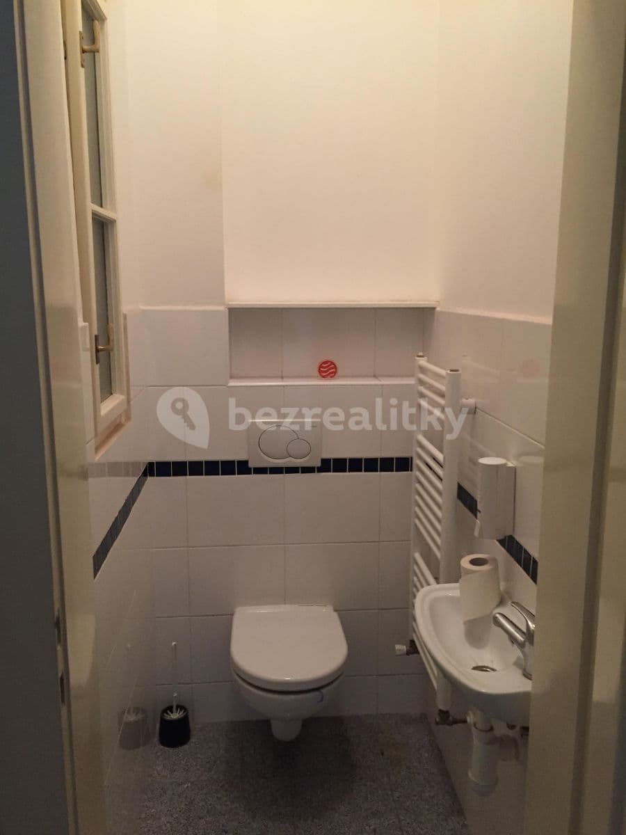 Pronájem bytu 2+kk 43 m², Starostrašnická, Praha, Praha Pronájem bytu 2+kk 43 m², Starostrašnická, Praha, Praha