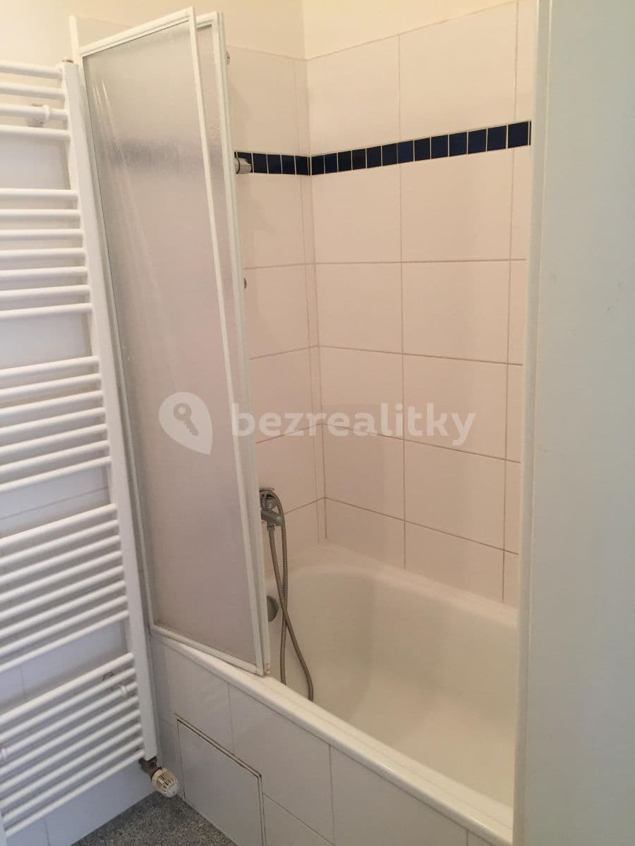 Pronájem bytu 2+kk 43 m², Starostrašnická, Praha, Praha Pronájem bytu 2+kk 43 m², Starostrašnická, Praha, Praha