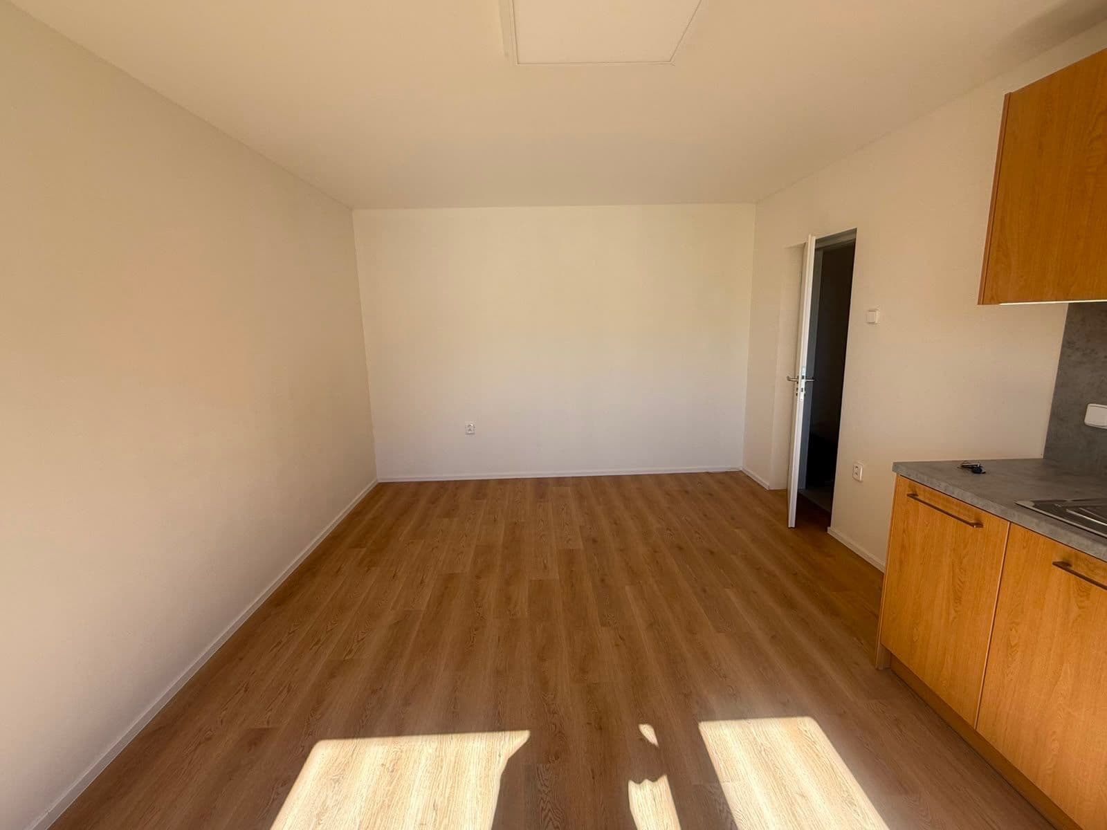 Pronájem bytu 2+kk 47 m², Čechovská, Příbram, Středočeský kraj Pronájem bytu 2+kk 47 m², Čechovská, Příbram, Středočeský kraj