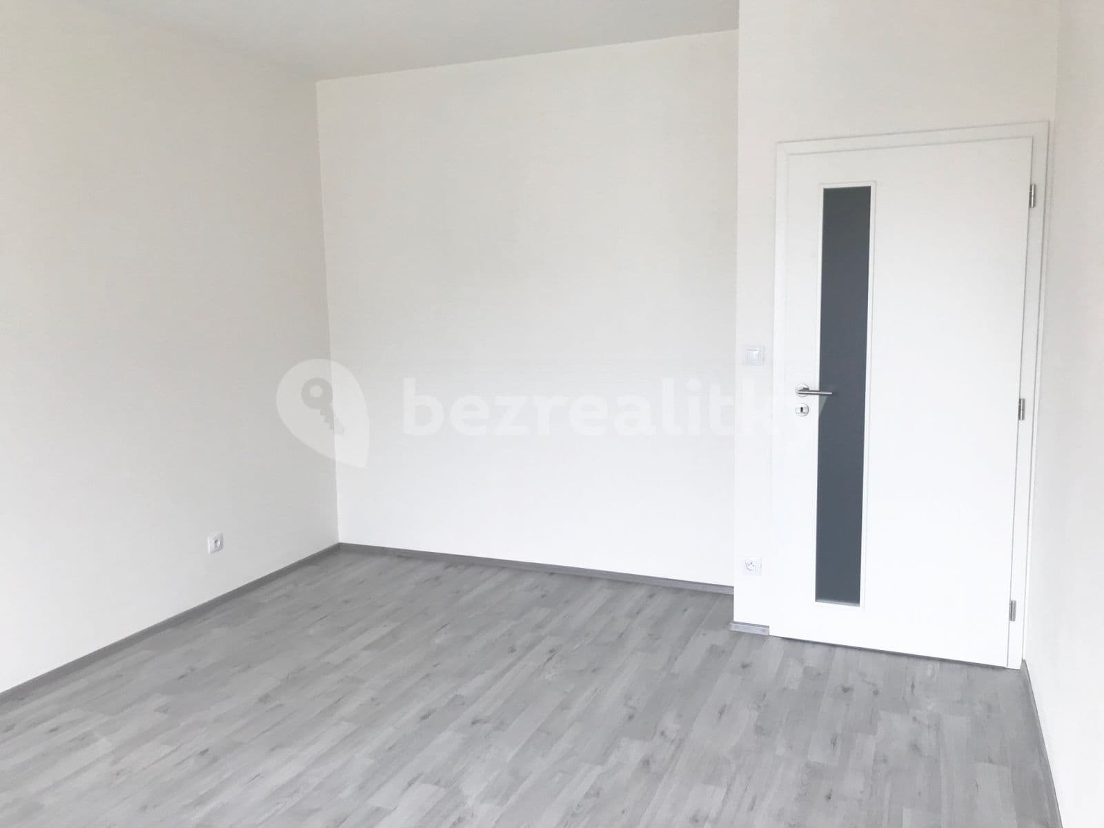 Pronájem bytu 2+kk 59 m², Poděbradova, Plzeň, Plzeňský kraj Pronájem bytu 2+kk 59 m², Poděbradova, Plzeň, Plzeňský kraj