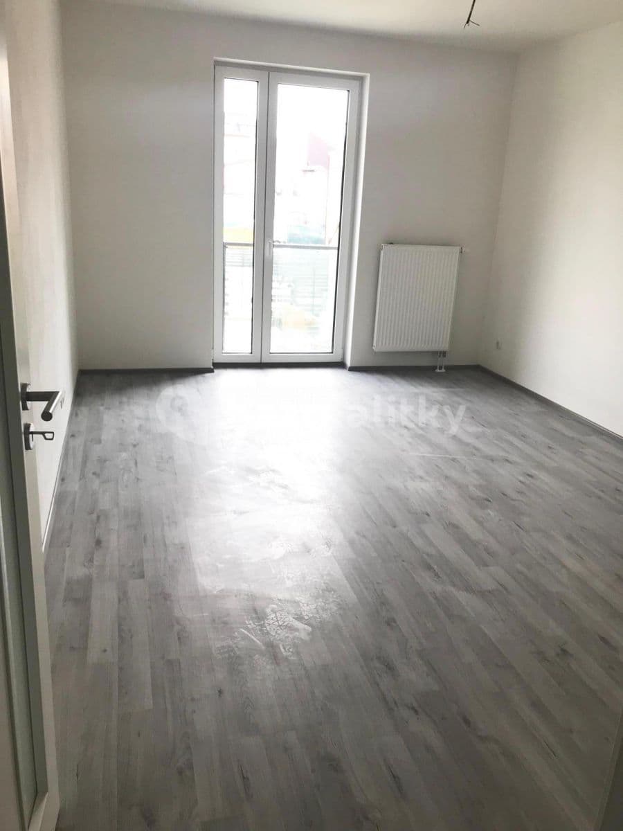 Pronájem bytu 2+kk 59 m², Poděbradova, Plzeň, Plzeňský kraj Pronájem bytu 2+kk 59 m², Poděbradova, Plzeň, Plzeňský kraj