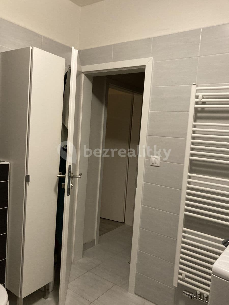 Pronájem bytu 2+kk 59 m², Poděbradova, Plzeň, Plzeňský kraj Pronájem bytu 2+kk 59 m², Poděbradova, Plzeň, Plzeňský kraj