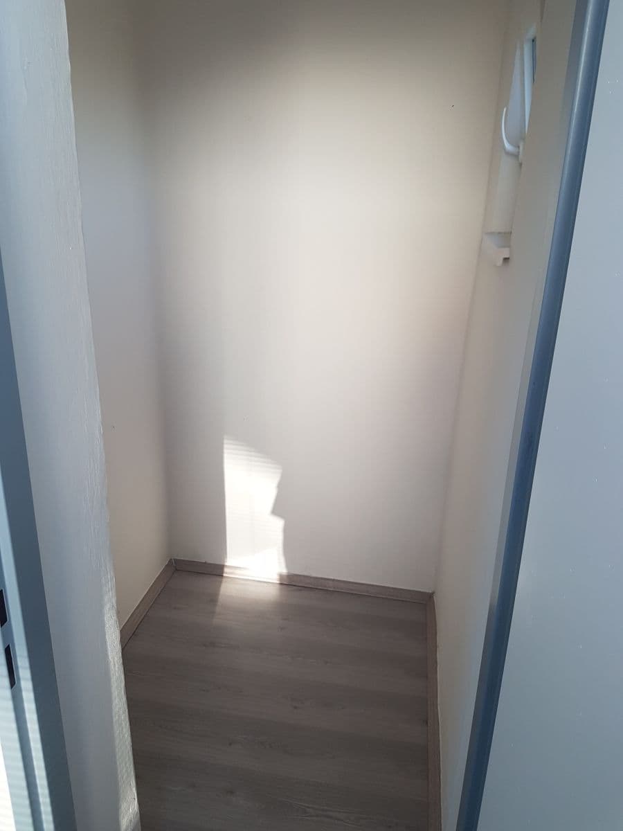 Pronájem bytu 1+kk 29 m², Baarova, Praha, Praha Pronájem bytu 1+kk 29 m², Baarova, Praha, Praha