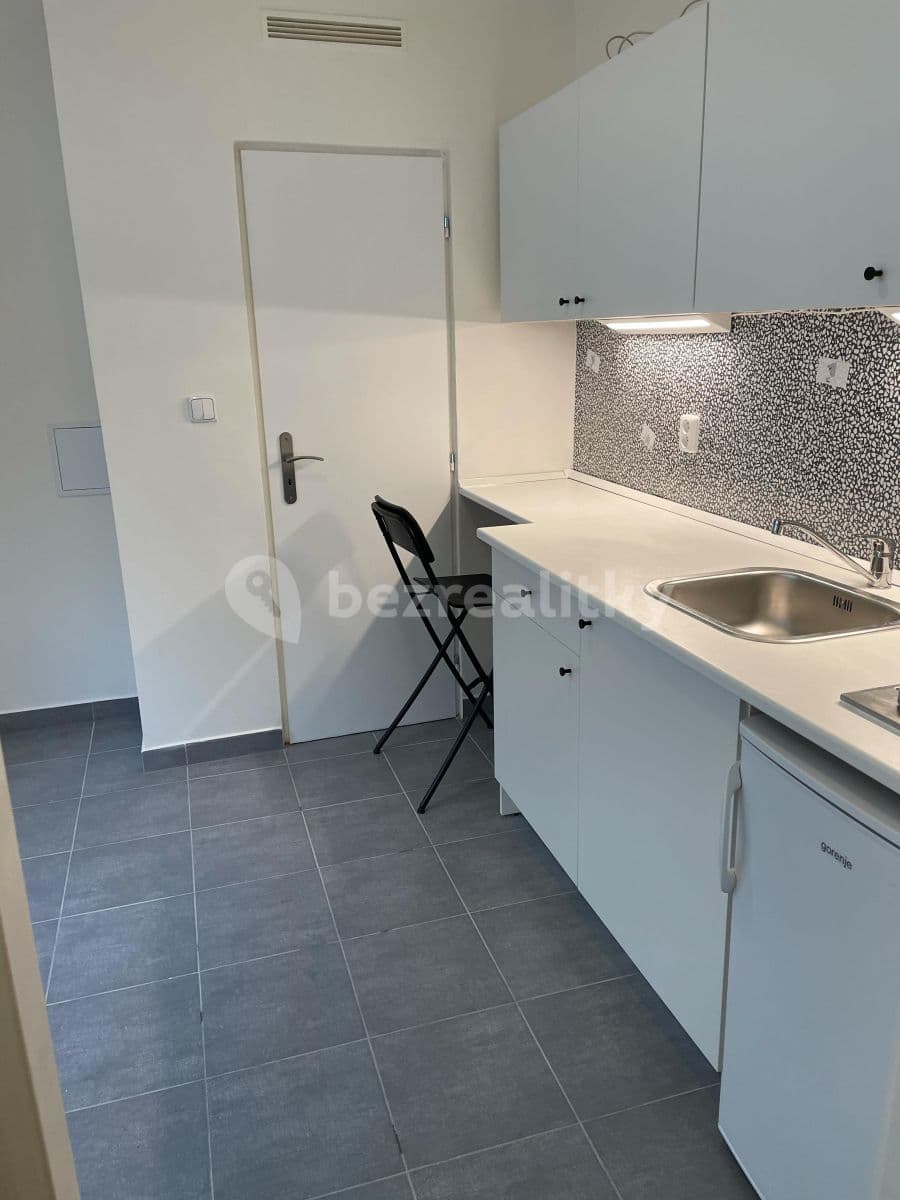 Pronájem bytu Garsoniéra 14 m², Pod Kesnerkou, Praha, Praha Pronájem bytu Garsoniéra 14 m², Pod Kesnerkou, Praha, Praha