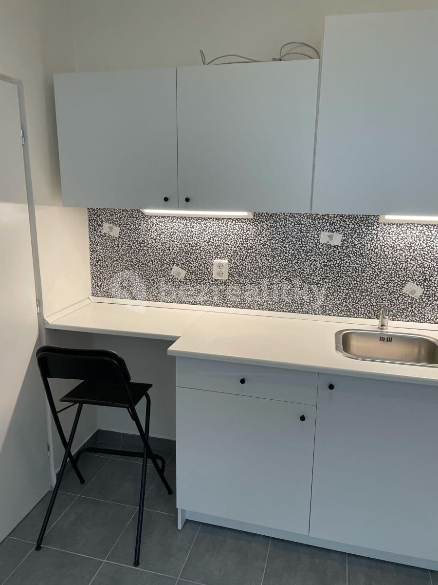 Pronájem bytu Garsoniéra 14 m², Pod Kesnerkou, Praha, Praha Pronájem bytu Garsoniéra 14 m², Pod Kesnerkou, Praha, Praha