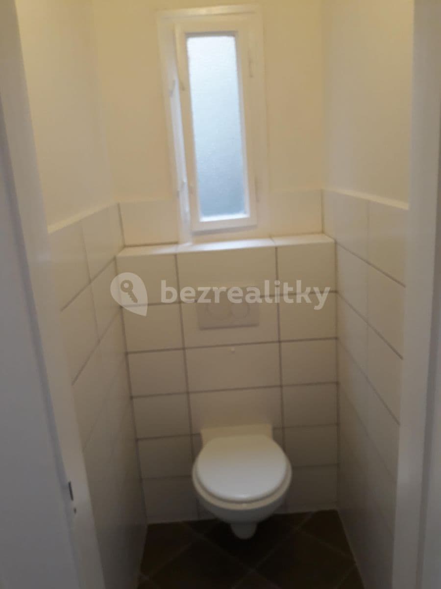 Pronájem bytu Garsoniéra 32 m², V Zálomu, Praha, Praha Pronájem bytu Garsoniéra 32 m², V Zálomu, Praha, Praha