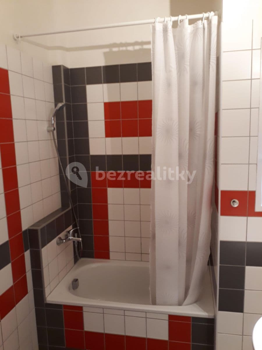Pronájem bytu Garsoniéra 32 m², V Zálomu, Praha, Praha Pronájem bytu Garsoniéra 32 m², V Zálomu, Praha, Praha