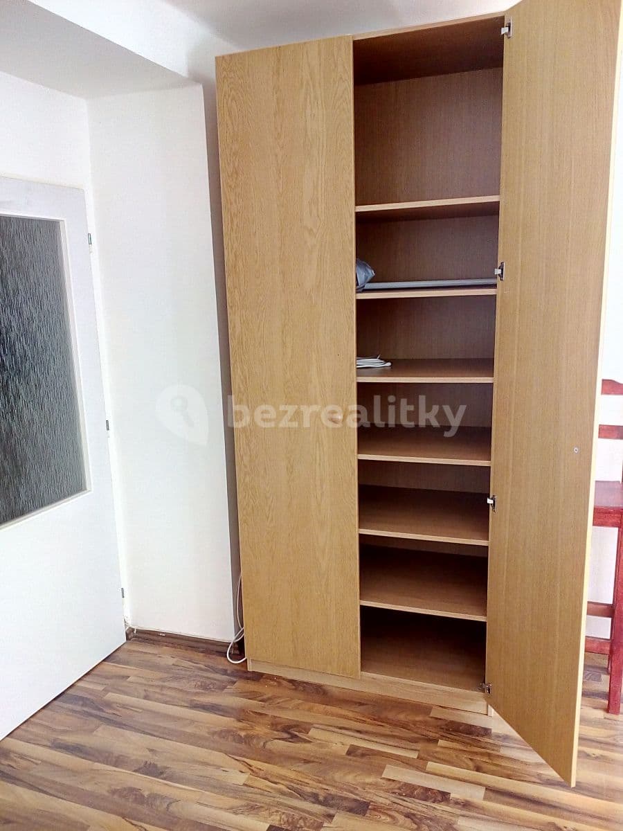 Pronájem bytu 1+kk 32 m², Na Rokytce, Praha, Praha Pronájem bytu 1+kk 32 m², Na Rokytce, Praha, Praha