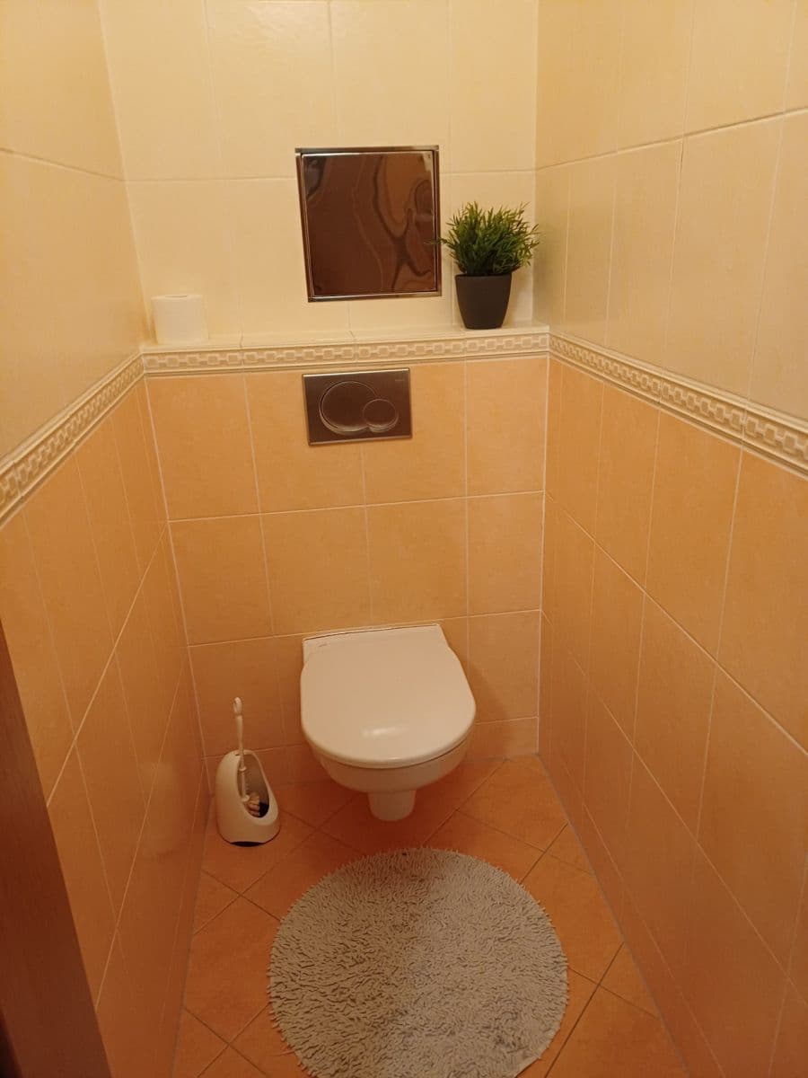 Pronájem bytu 2+kk 54 m², Osadní, Praha, Praha Pronájem bytu 2+kk 54 m², Osadní, Praha, Praha