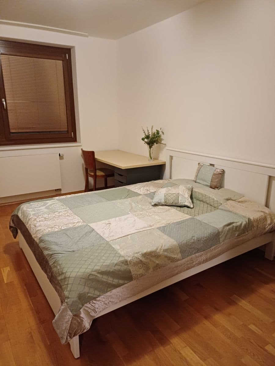 Pronájem bytu 2+kk 54 m², Osadní, Praha, Praha Pronájem bytu 2+kk 54 m², Osadní, Praha, Praha