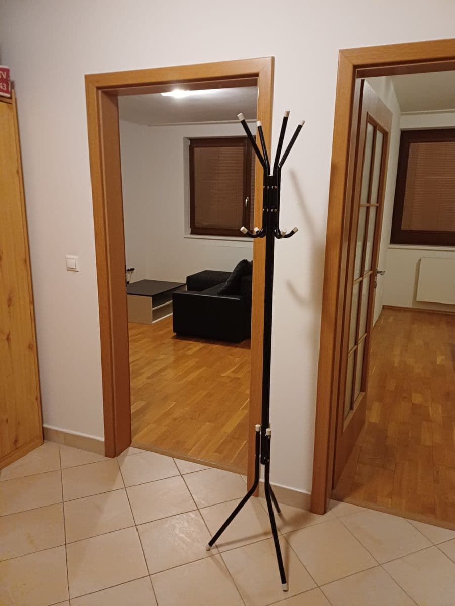 Pronájem bytu 2+kk 54 m², Osadní, Praha, Praha Pronájem bytu 2+kk 54 m², Osadní, Praha, Praha
