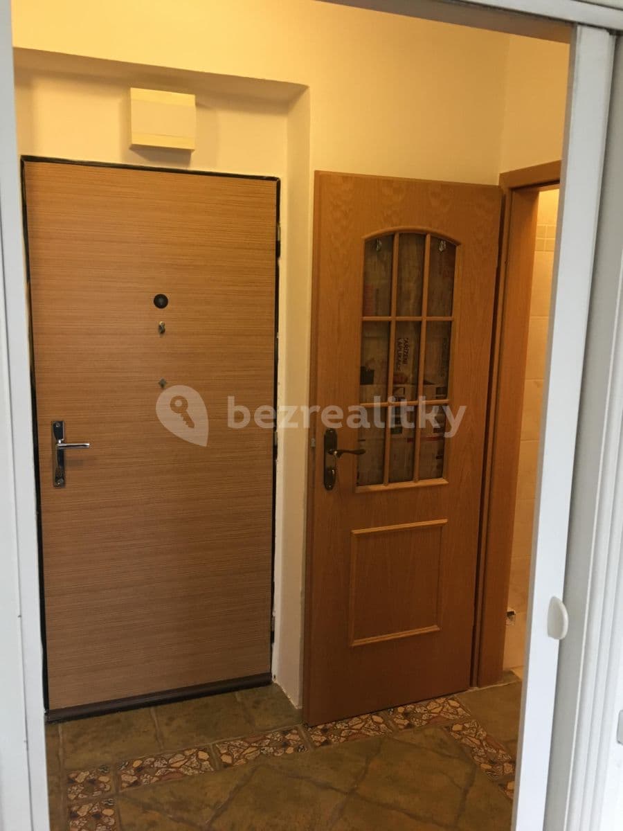 Pronájem bytu 1+kk 27 m², Za Mlýnem, Praha, Praha Pronájem bytu 1+kk 27 m², Za Mlýnem, Praha, Praha