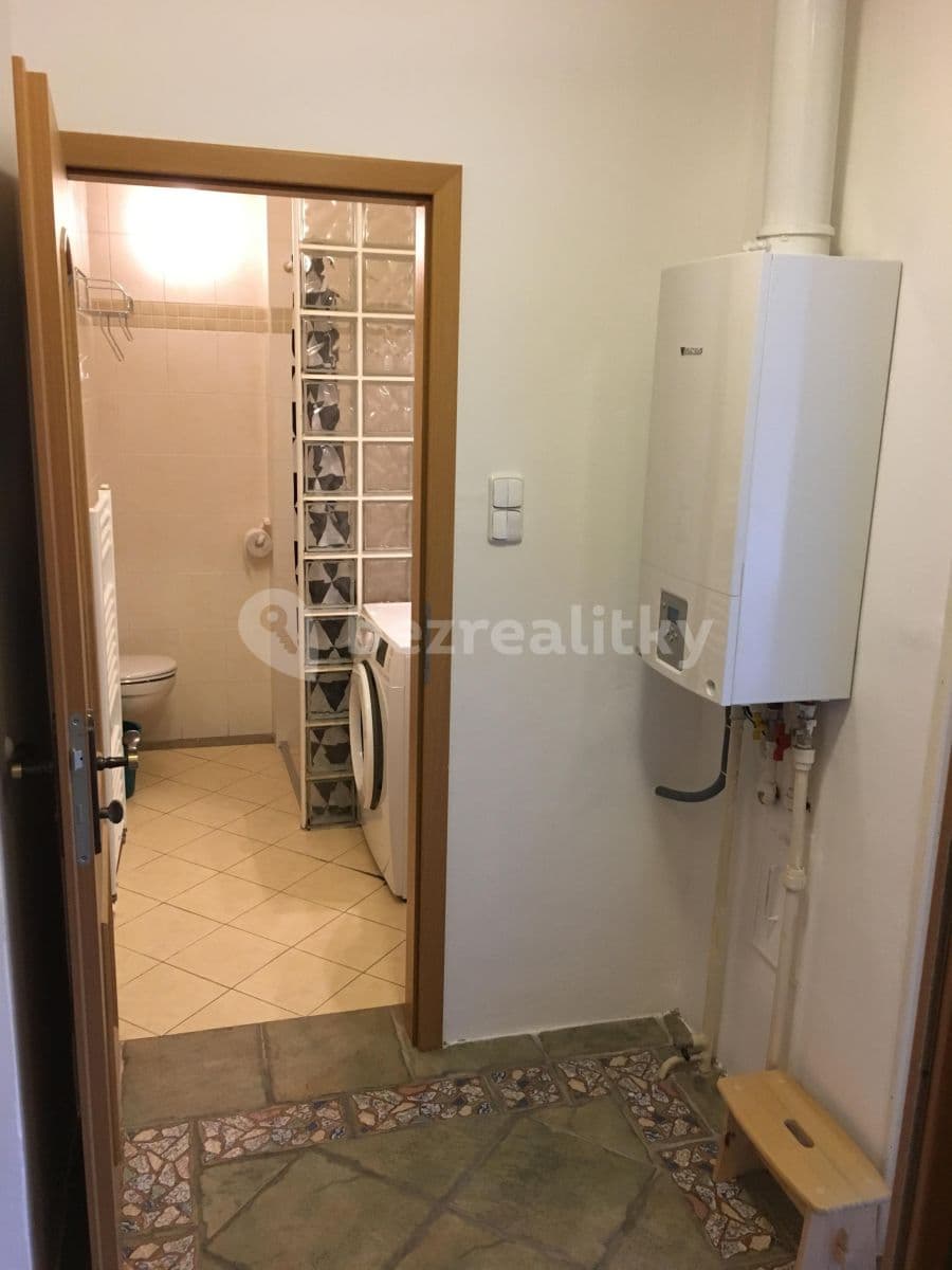 Pronájem bytu 1+kk 27 m², Za Mlýnem, Praha, Praha Pronájem bytu 1+kk 27 m², Za Mlýnem, Praha, Praha