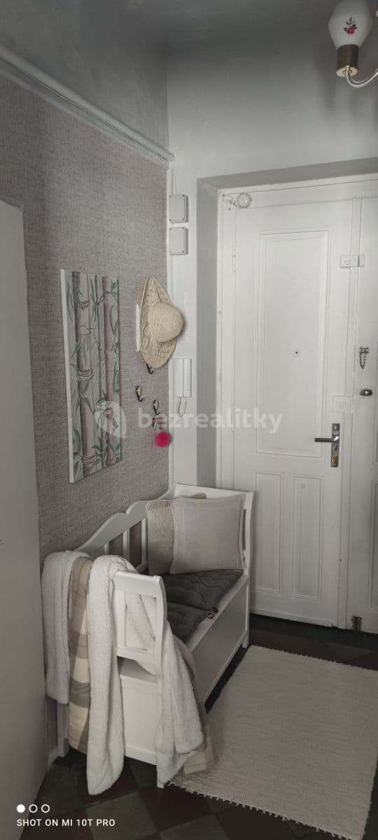 Pronájem bytu 2+kk 48 m², Doktorky Milady Horákové, Poděbrady, Středočeský kraj Pronájem bytu 2+kk 48 m², Doktorky Milady Horákové, Poděbrady, Středočeský kraj