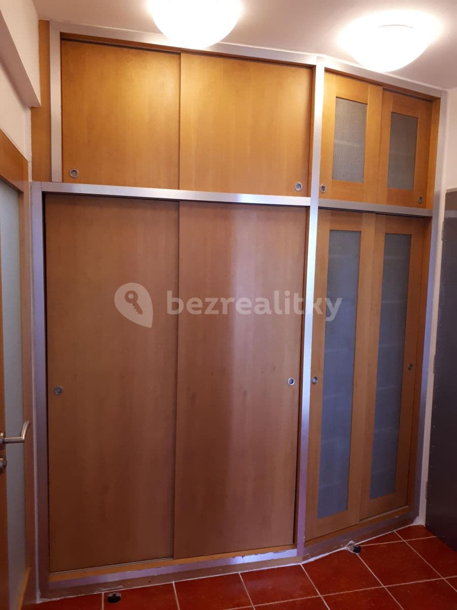 Pronájem bytu 1+1 43 m², U Křížku, Praha, Praha Pronájem bytu 1+1 43 m², U Křížku, Praha, Praha