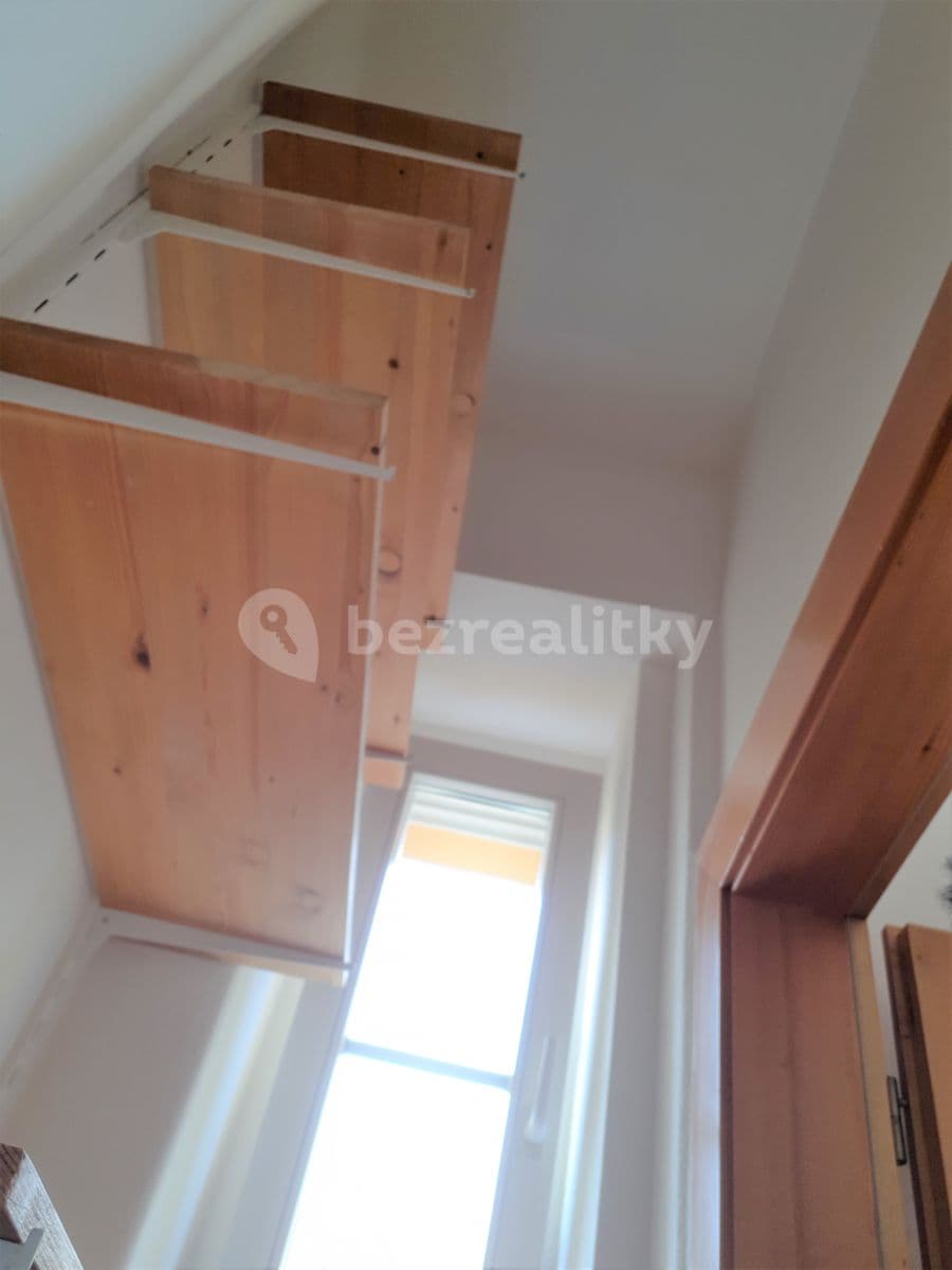 Pronájem bytu 1+1 43 m², U Křížku, Praha, Praha Pronájem bytu 1+1 43 m², U Křížku, Praha, Praha