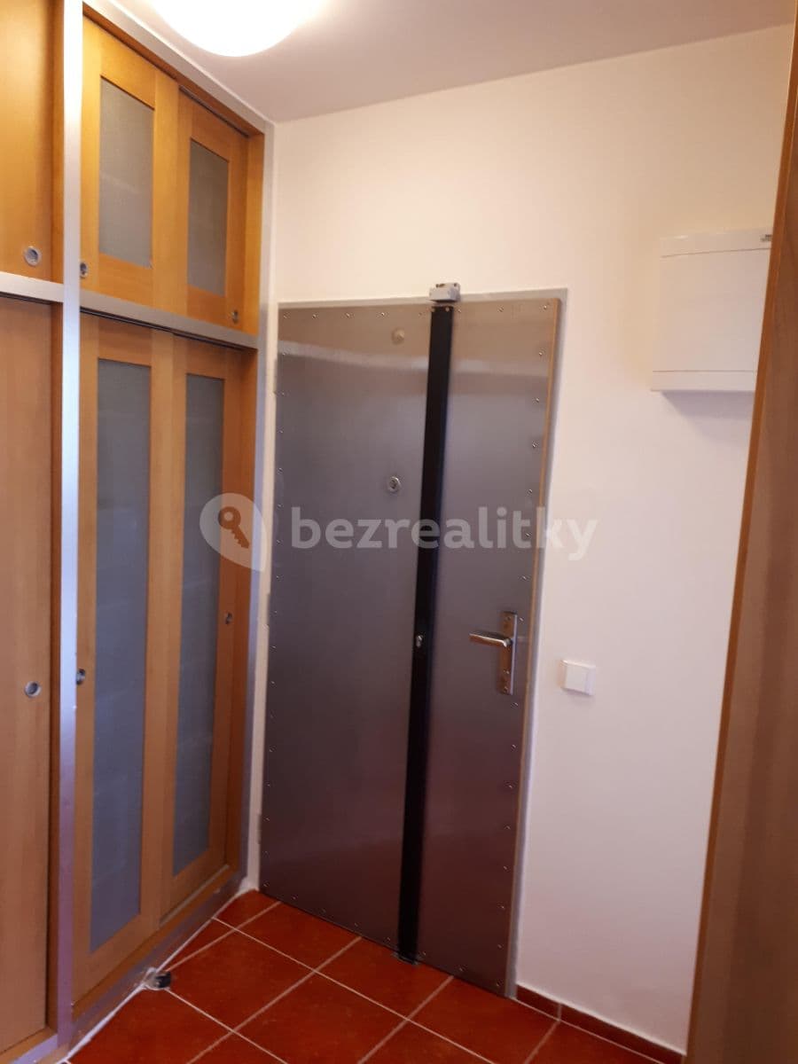 Pronájem bytu 1+1 43 m², U Křížku, Praha, Praha Pronájem bytu 1+1 43 m², U Křížku, Praha, Praha