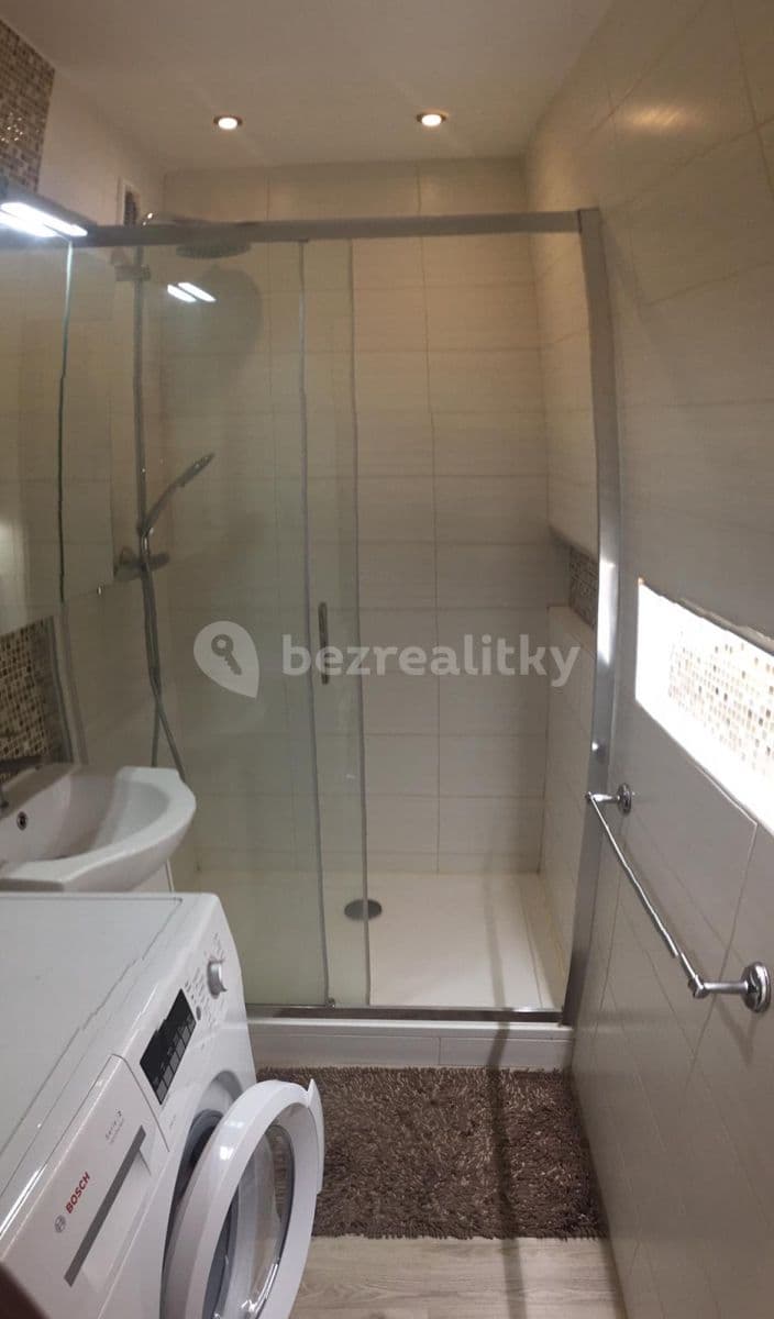 Pronájem bytu 2+kk 40 m², Blattného, Praha, Praha Pronájem bytu 2+kk 40 m², Blattného, Praha, Praha