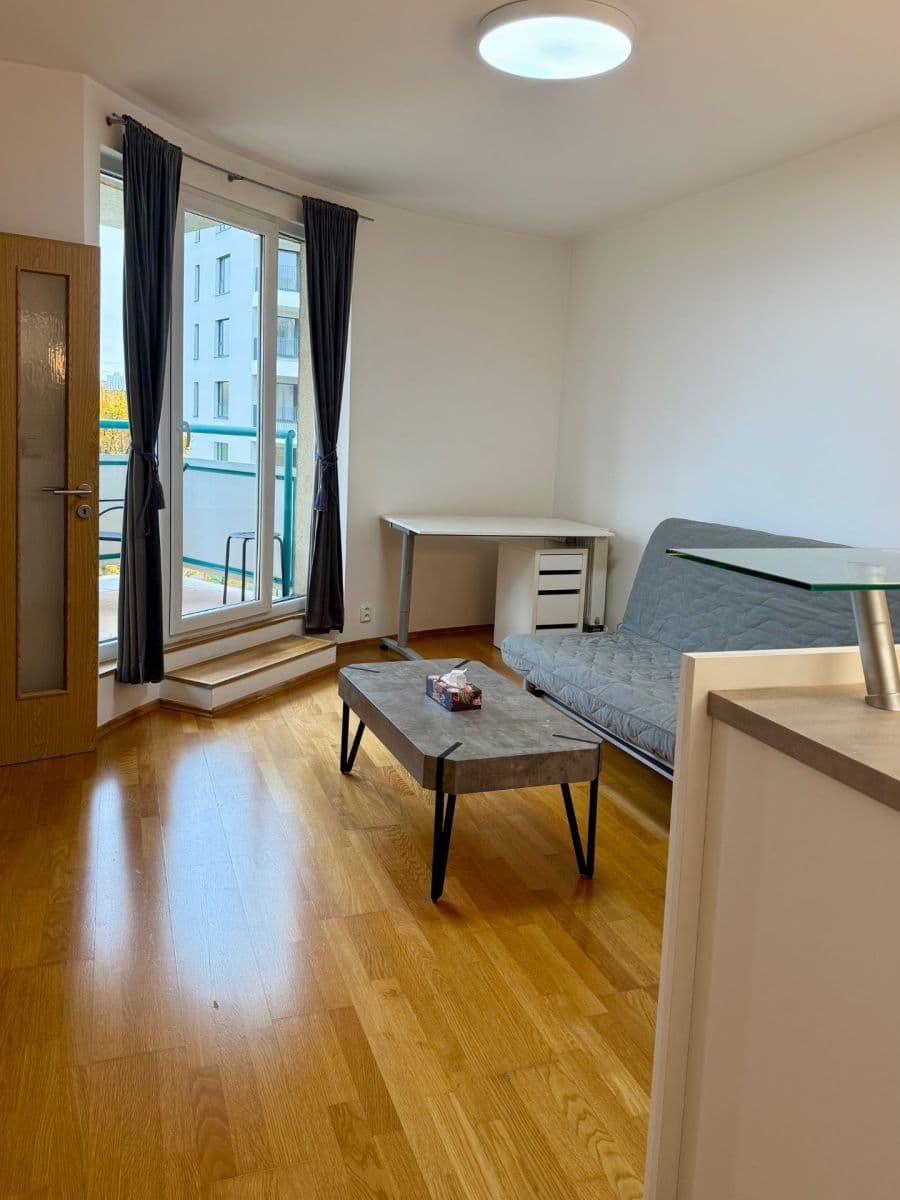 Pronájem bytu 2+kk 50 m², Tupolevova, Praha, Praha Pronájem bytu 2+kk 50 m², Tupolevova, Praha, Praha