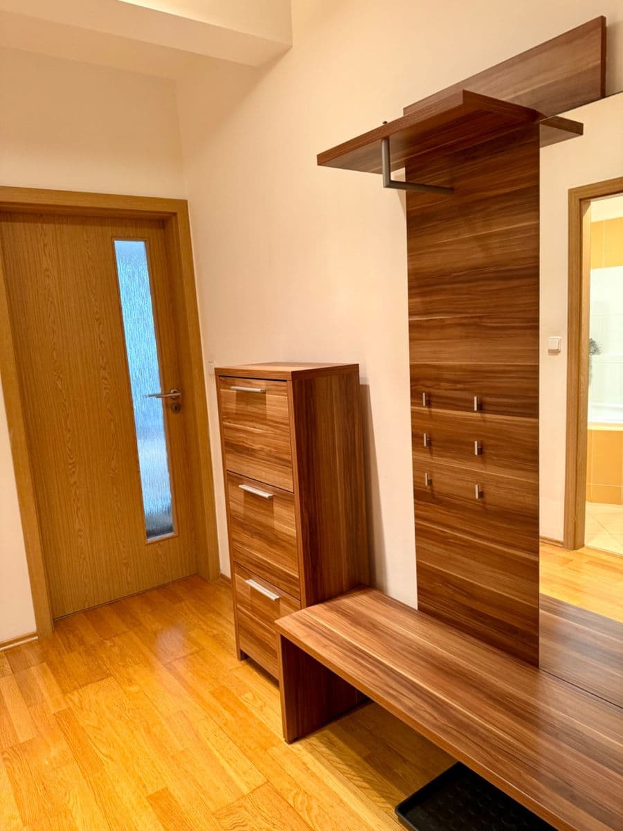 Pronájem bytu 2+kk 50 m², Tupolevova, Praha, Praha Pronájem bytu 2+kk 50 m², Tupolevova, Praha, Praha