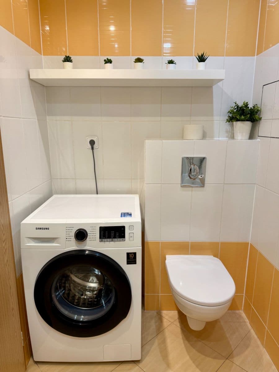 Pronájem bytu 2+kk 50 m², Tupolevova, Praha, Praha Pronájem bytu 2+kk 50 m², Tupolevova, Praha, Praha