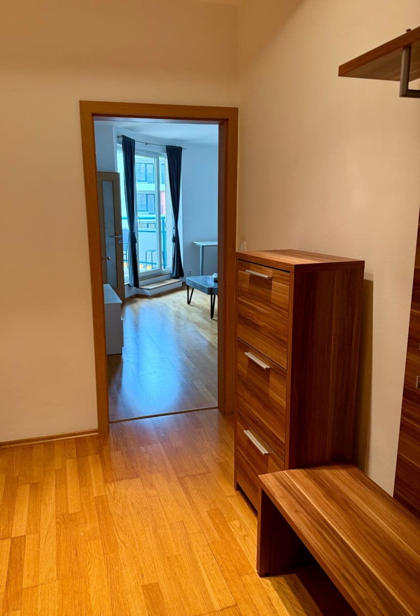 Pronájem bytu 2+kk 50 m², Tupolevova, Praha, Praha Pronájem bytu 2+kk 50 m², Tupolevova, Praha, Praha