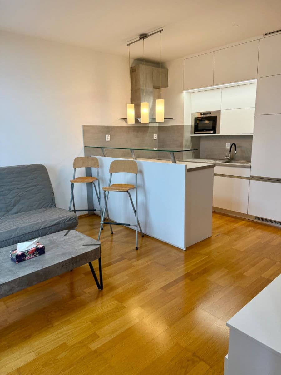 Pronájem bytu 2+kk 50 m², Tupolevova, Praha, Praha Pronájem bytu 2+kk 50 m², Tupolevova, Praha, Praha