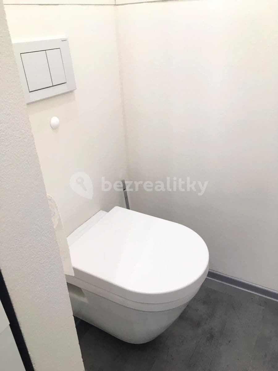 Pronájem bytu 1+kk 31 m², Tobrucká, Praha, Praha Pronájem bytu 1+kk 31 m², Tobrucká, Praha, Praha
