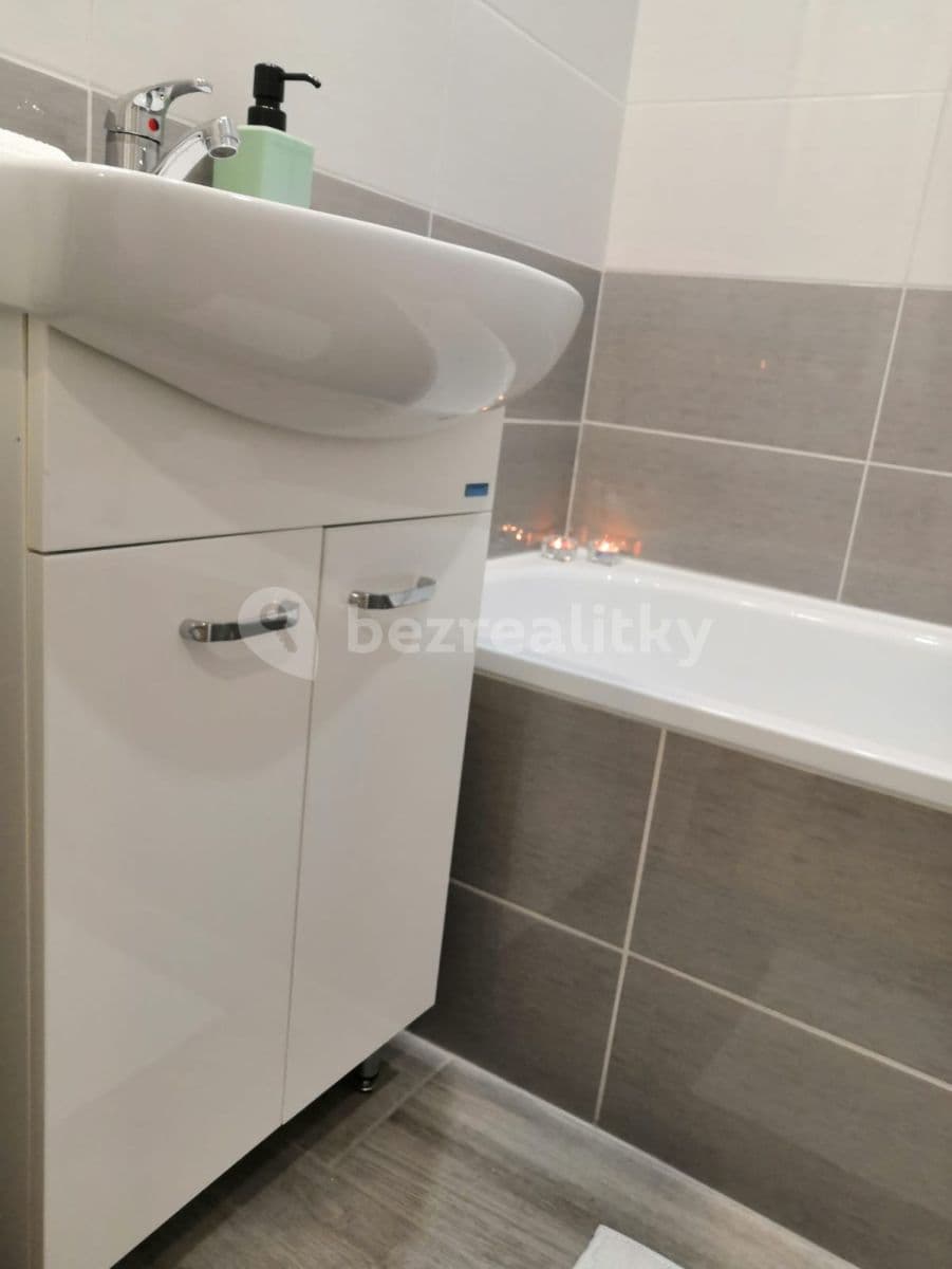 Pronájem bytu 3+1 68 m², Provaznická, Ostrava, Moravskoslezský kraj Pronájem bytu 3+1 68 m², Provaznická, Ostrava, Moravskoslezský kraj