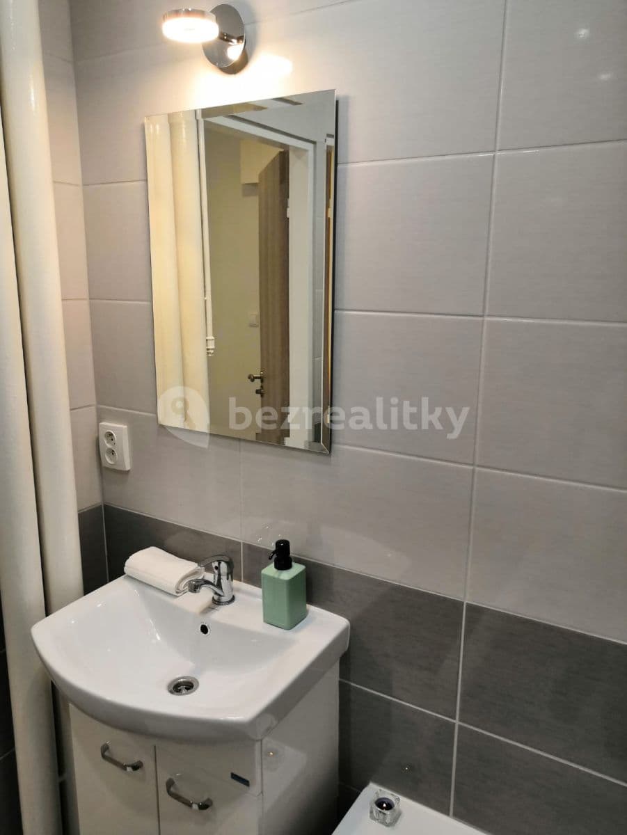 Pronájem bytu 3+1 68 m², Provaznická, Ostrava, Moravskoslezský kraj Pronájem bytu 3+1 68 m², Provaznická, Ostrava, Moravskoslezský kraj