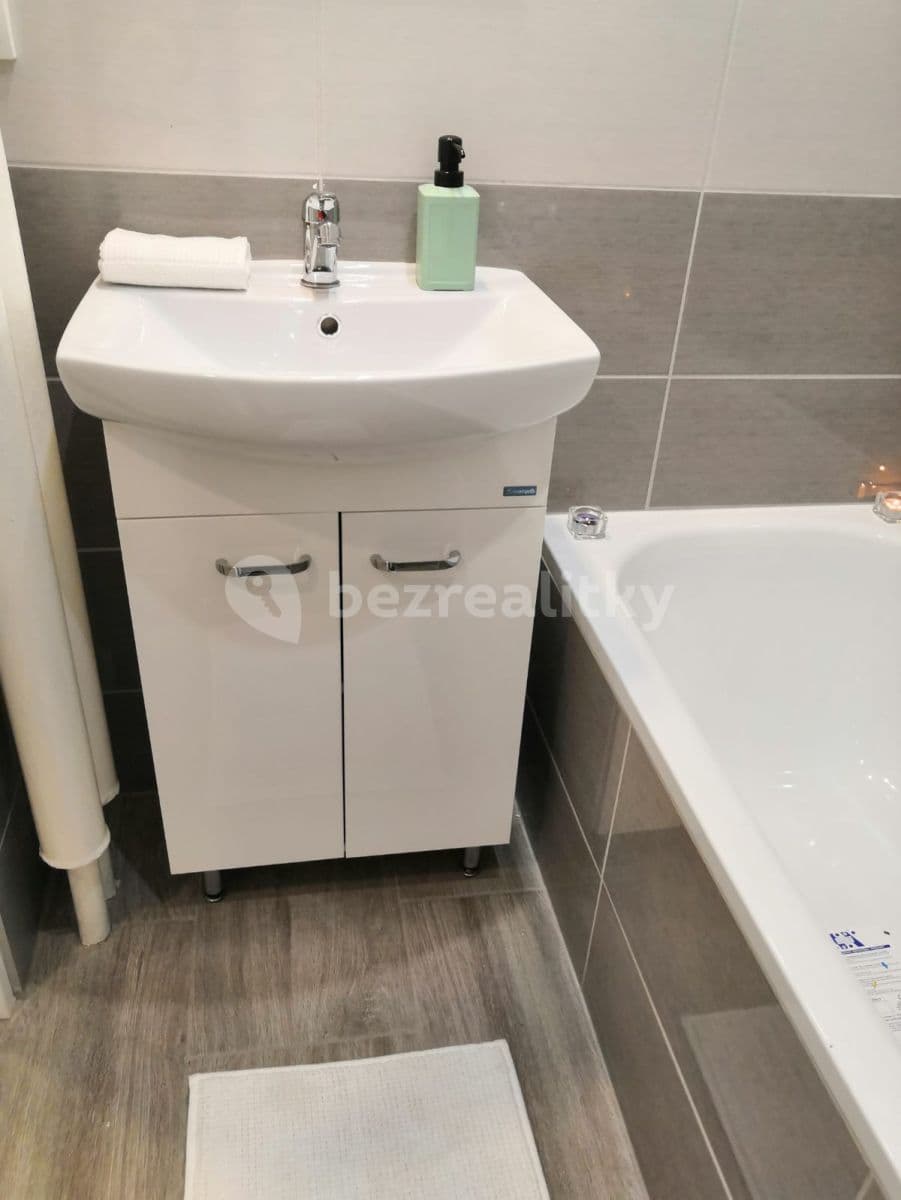 Pronájem bytu 3+1 68 m², Provaznická, Ostrava, Moravskoslezský kraj Pronájem bytu 3+1 68 m², Provaznická, Ostrava, Moravskoslezský kraj