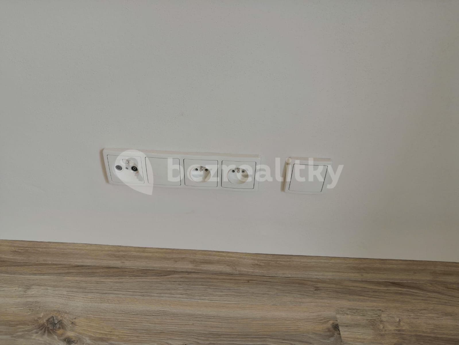 Pronájem bytu 3+1 68 m², Provaznická, Ostrava, Moravskoslezský kraj Pronájem bytu 3+1 68 m², Provaznická, Ostrava, Moravskoslezský kraj