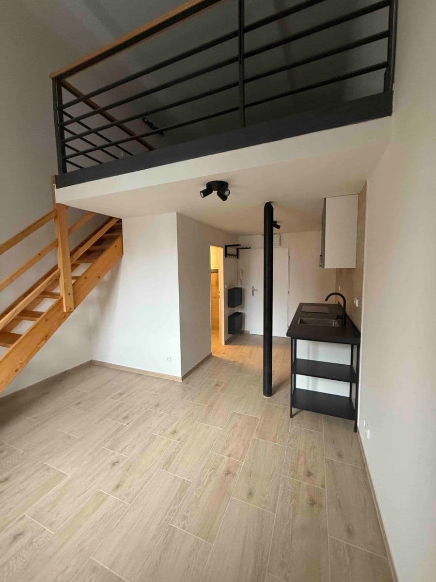 Pronájem bytu 2+kk 40 m², Strakonická, Praha, Praha Pronájem bytu 2+kk 40 m², Strakonická, Praha, Praha