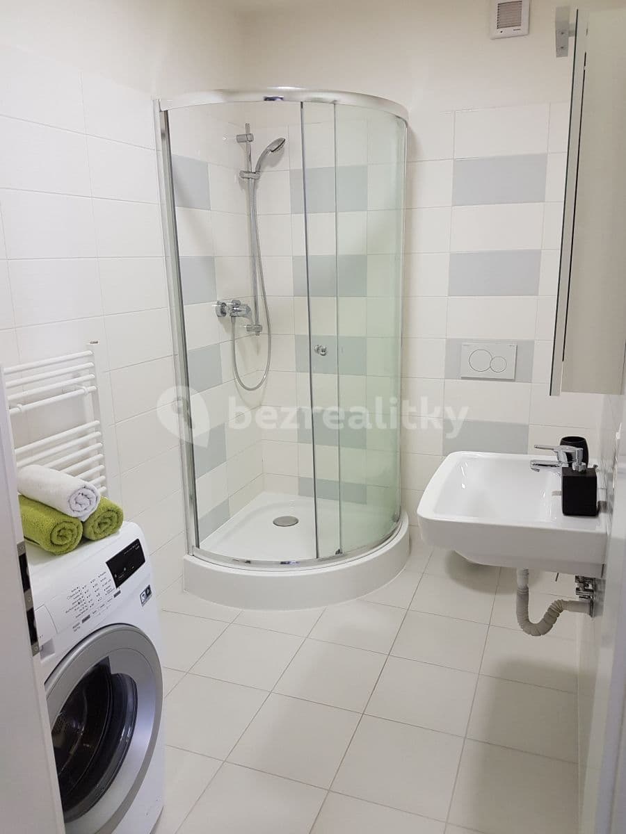 Pronájem bytu 2+kk 56 m², Erbenova, Brno, Jihomoravský kraj Pronájem bytu 2+kk 56 m², Erbenova, Brno, Jihomoravský kraj