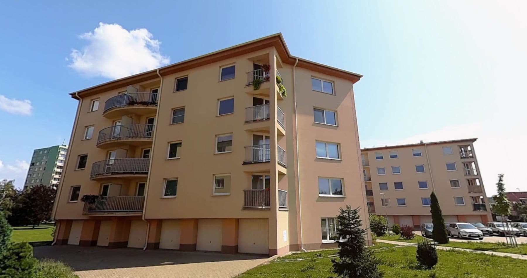 Pronájem bytu 3+kk 70 m², Volmanova, Čelákovice, Středočeský kraj Pronájem bytu 3+kk 70 m², Volmanova, Čelákovice, Středočeský kraj