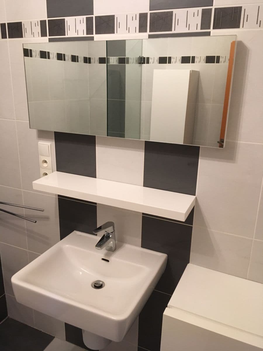 Pronájem bytu 3+kk 70 m², Volmanova, Čelákovice, Středočeský kraj Pronájem bytu 3+kk 70 m², Volmanova, Čelákovice, Středočeský kraj