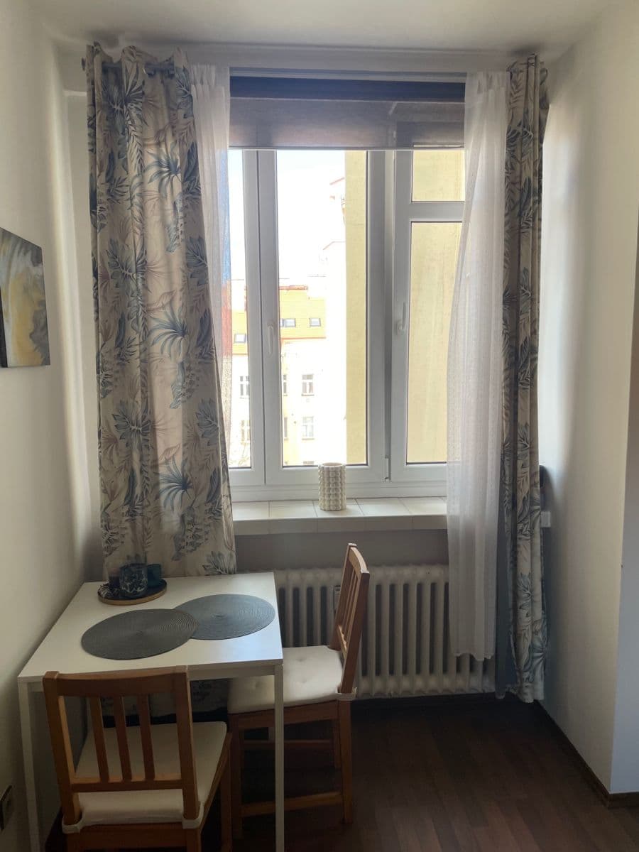 Pronájem bytu Garsoniéra 27 m², Myslbekova, Praha, Praha Pronájem bytu Garsoniéra 27 m², Myslbekova, Praha, Praha