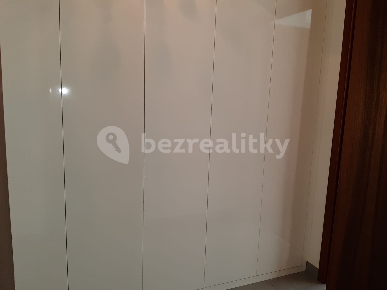 Pronájem bytu 1+kk 34 m², Walterovo náměstí, Praha, Praha Pronájem bytu 1+kk 34 m², Walterovo náměstí, Praha, Praha