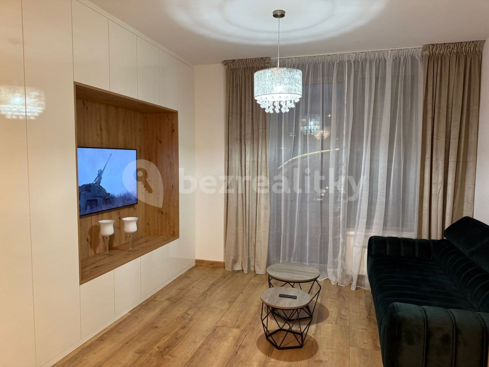 Pronájem bytu 1+kk 34 m², Walterovo náměstí, Praha, Praha Pronájem bytu 1+kk 34 m², Walterovo náměstí, Praha, Praha