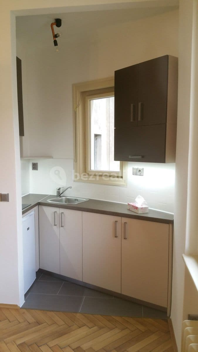 Pronájem bytu 1+kk 26 m², Antonínská, Praha, Praha Pronájem bytu 1+kk 26 m², Antonínská, Praha, Praha