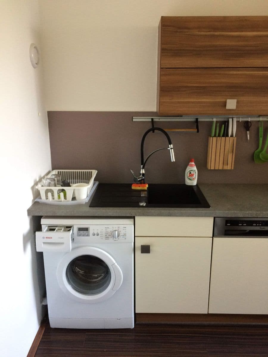 Pronájem bytu 3+1 74 m², Lindavská, Praha, Praha Pronájem bytu 3+1 74 m², Lindavská, Praha, Praha
