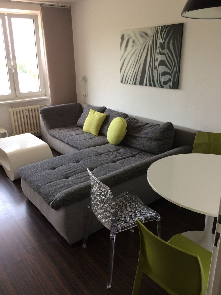 Pronájem bytu 3+1 74 m², Lindavská, Praha, Praha Pronájem bytu 3+1 74 m², Lindavská, Praha, Praha