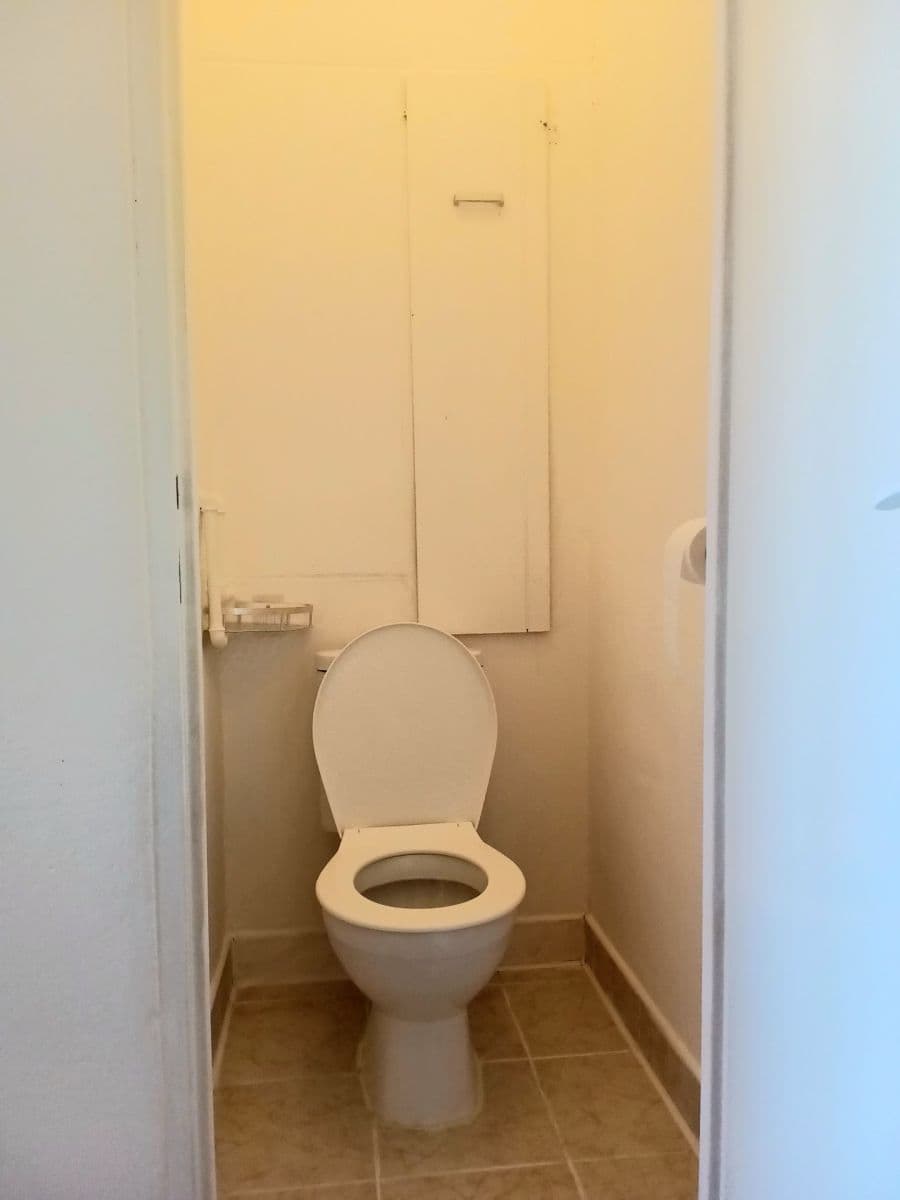 Pronájem bytu Garsoniéra 28 m², Švehlova, Praha, Praha Pronájem bytu Garsoniéra 28 m², Švehlova, Praha, Praha